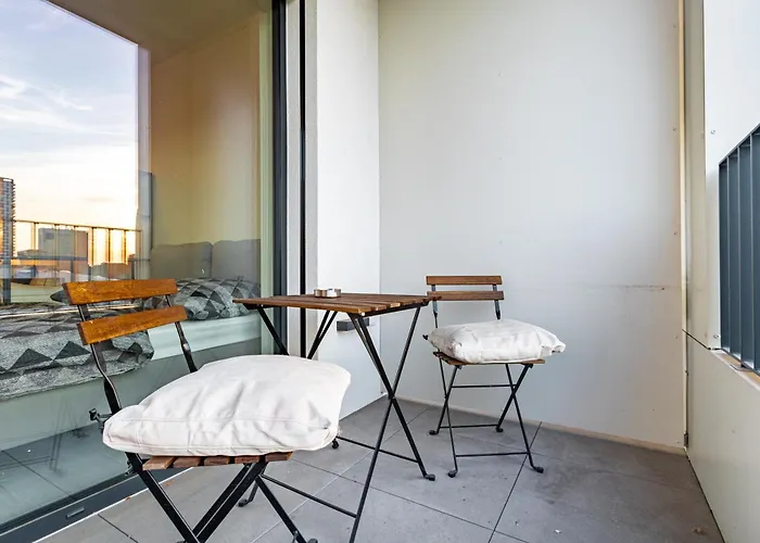 Apartmán Light & Airy Comfort - Garage & Balcony *